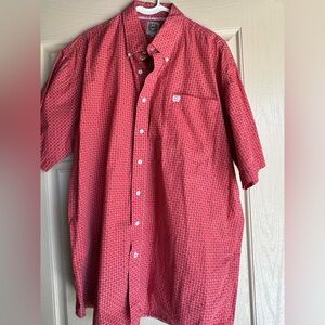 Cinch Red Chain-Link Print Shirt with White Accents